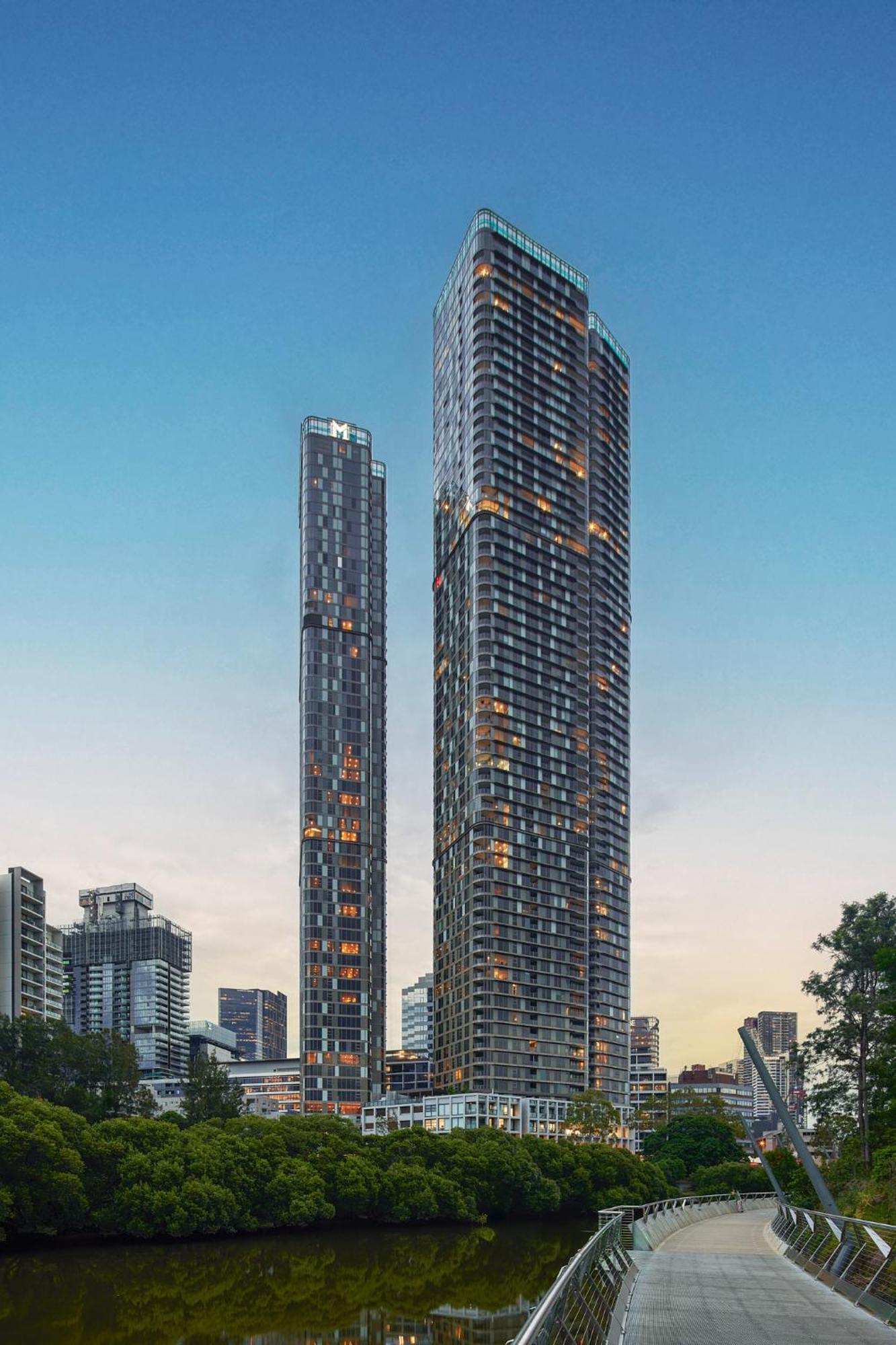 Meriton Suites George Street, Parramatta Sidney Exterior foto