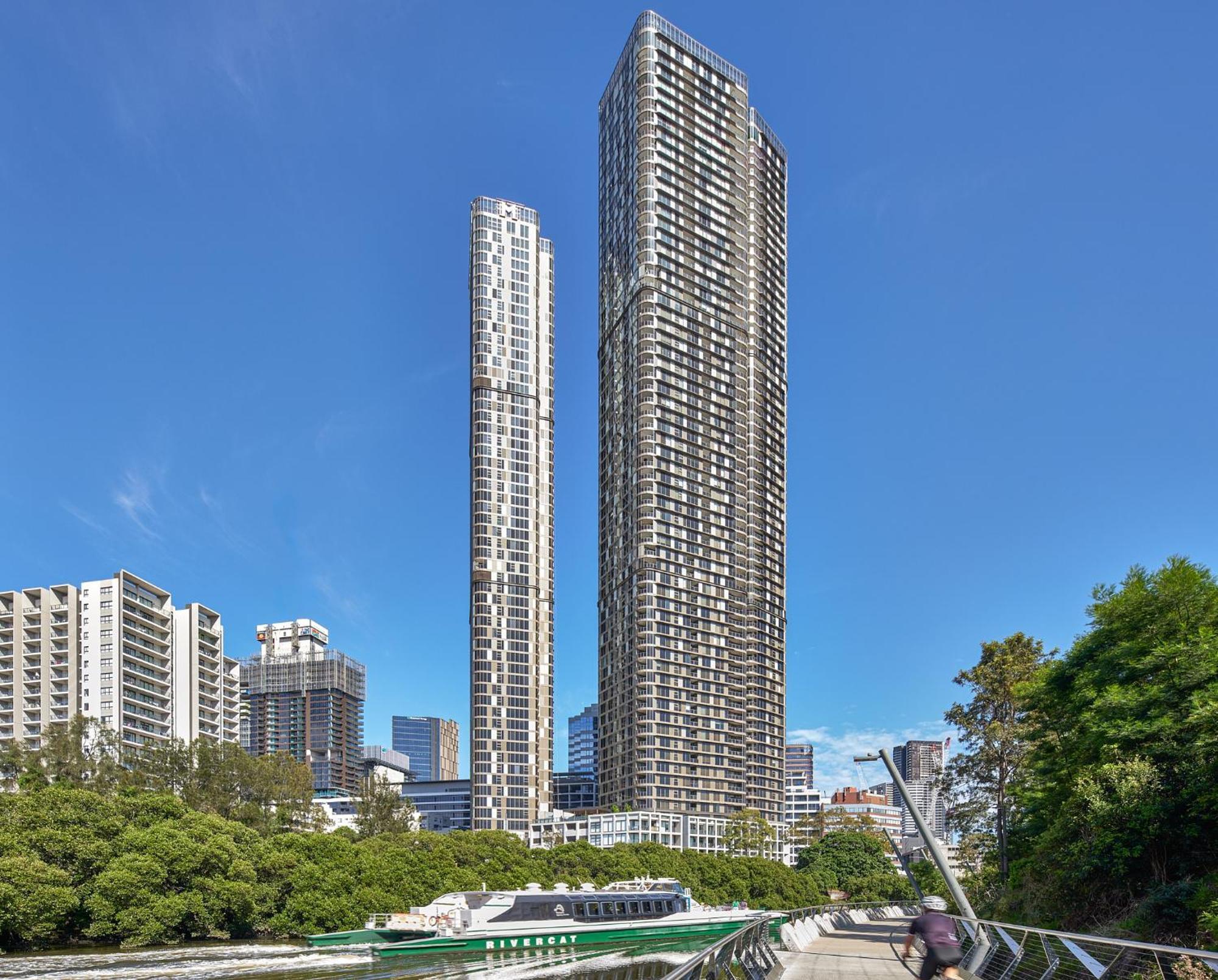 Meriton Suites George Street, Parramatta Sidney Exterior foto