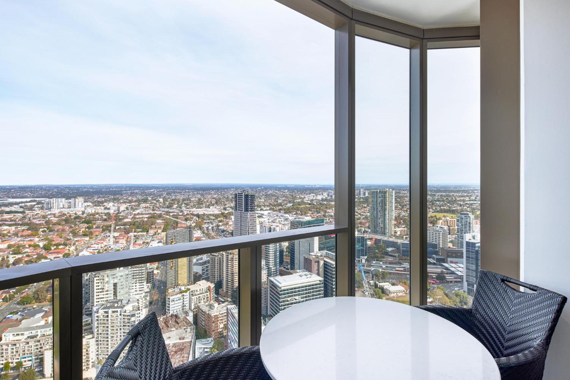 Meriton Suites George Street, Parramatta Sidney Exterior foto